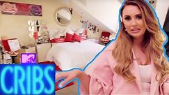 EP #1 SPOILER: Charlotte Dawson’s Fabulous Bedroom Boudoir | MTV Cribs UK