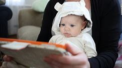 Dejar que un bebé juegue con un iPad puede afectar su comunicación