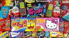 Oui Oui Nursery Rhyme with A lot of Candy Hello Kitty LEARN COLORS with Candy