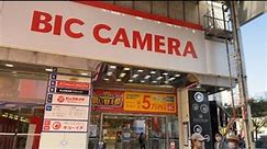 Shopping in BIC Camera Japanese electronics store, Namba, Osaka. HOW much is that TV?! ビックカメラで買い物