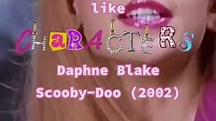 day 21/30: daphne blake from the live action scooby-doo movies 💖 THESE FILMS ARE THE BEST #scoobydoo #daphneblake #sarahmichellegellar