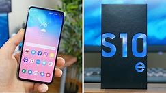 Samsung Galaxy S10e Unboxing and First Impressions