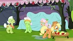 My Little Pony Friendship is Magic - Season 3 Episode 8 - Apple Family Reunion [HD]