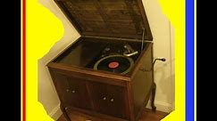 ANTIQUE hand crank phonograph record player victrola victor talking machine