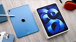 2022 iPad Air 5 UNBOXING and SETUP - (BLUE)