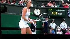 Wardrobe malfunction at Wimbledon, Johansson