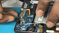 How to Replace the Charger Port on a Samsung Galaxy Note 8 _ Easy-Tricks
