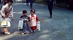 Japanese kids dressed in traditional kimonos - very cute!!!
