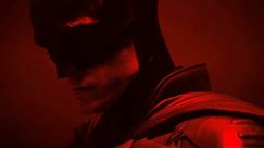 THE BATMAN (2021) Official First Look - Robert Pattinson Batsuit Reveal