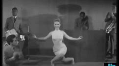 Jo Ann Campbell - Let Me Do My Twist (Hey, Let's Twist - filmed at Peppermint Lounge 1961)