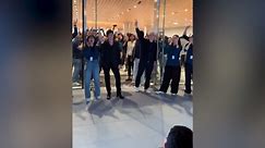 Apple CEO Tim Cook opens new shop in China