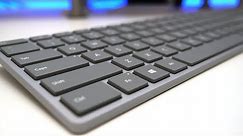 Microsoft Surface Keyboard Review - What Apple Should Have Made (and then did this past week)