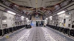 Canada: Walk-around inside C-17 Globemaster III military cargo airplane 11-20-2021