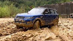 1/10 Scale RC : Range Rover Sport Muddy Course Driving. #24