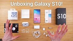 Galaxy S10 Unboxing - What's Included!