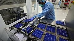 देखिये फैक्ट्री में Solar Cells कैसे बनते हैं ✅ Manufacturing Process Of Solar Cells & Solar Panel