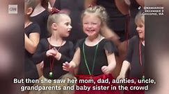 See moment 3-year-old realizes her family are in her dance recital audience