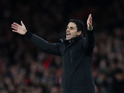 Arsenal and Liverpool draw to delight of Premier League title chasers | Football News | Al Jazeera