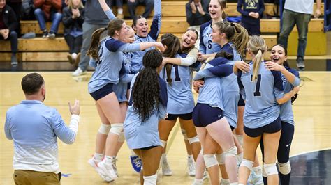 East Bridgewater girls volleyball moves to state final for first time