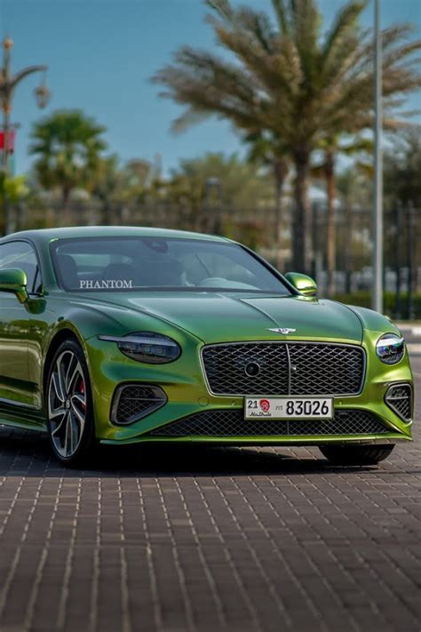 Night Driving in Dubai: Why Renting a Luxury Car at Night is an ...