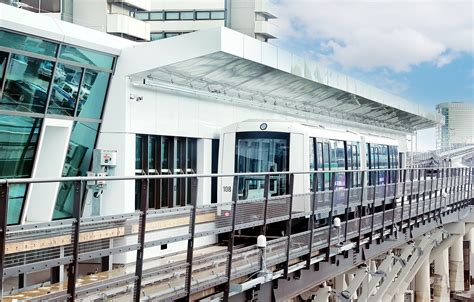 New Sky Line People Mover at Frankfurt Airport Now Running Again