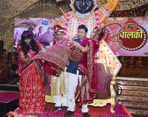 Band, baaja, baraat meets purpose: 21 couples say 'I do' in all-frills ...