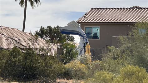 Small plane crashes into 2 Phoenix homes, injuring 3 people