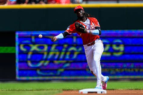 How Cincinnati Reds can make playoffs in final 3 days of season