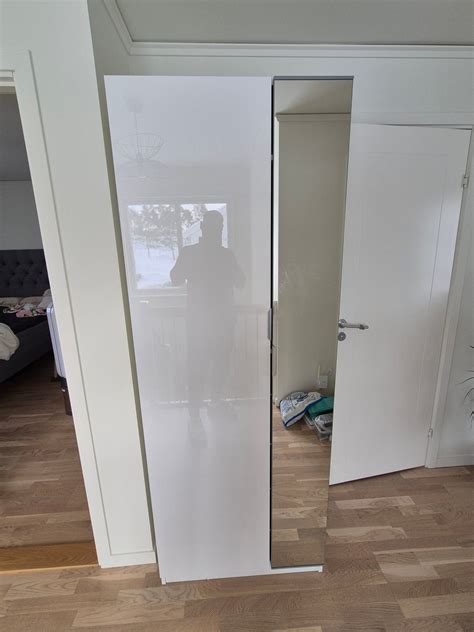 Ikea Pax wardrobe white | Blocket