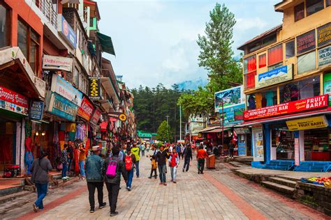 Manali administration to fine INR 5000 or 8-day jail for not wearing ...