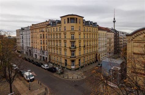 Rents in Germany Climb in First Quarter, Property Prices Stay Flat, IW Says