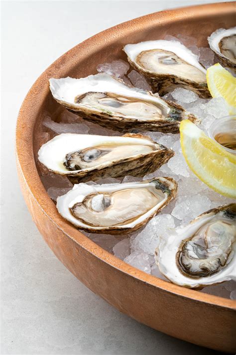 $2 Oyster Happy Hour at Proper Eats Food Hall | ARIA Las Vegas