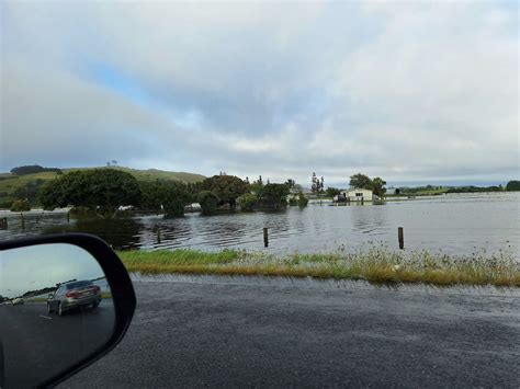 Two dead after rural Pāpāmoa slip smashes into house - NZ Herald