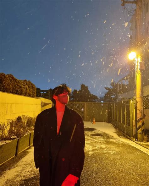 220131 V’s Instagram Post 설 눈 설 A Lunar New Year snow story (T/N: V is ...