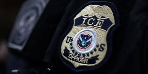 Iowa attorney wants ICE officer to answer questions under oath