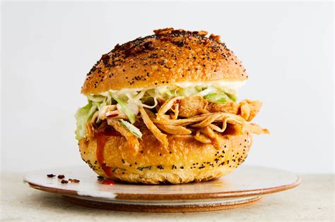Hot Shredded Chicken Sandwiches Recipe | Purelyfresh.com.sg