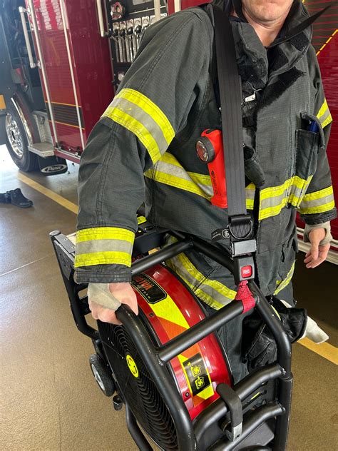 Fan Carrying Strap - Fire Service - FFFCS – Firefighter.com