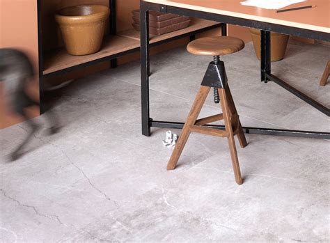 Comparing Floating Floor vs Laminate for Your Home - Cosentino