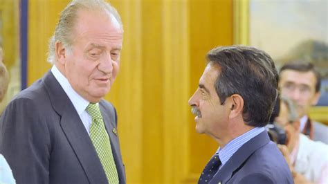 La contundente reacción del rey Juan Carlos a las lágrimas de Miguel ...