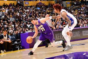 NBA: Lakers' Luka Doncic exits with apparent leg injury | GMA News Online
