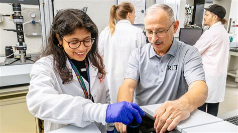 Biochemistry BS | RIT