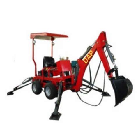 Bull Backhoe Loader, 0.26 m3, 4700 mm, 7500 kg at best price in Jalna