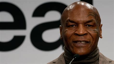 Latest Mike Tyson vs. Floyd Mayweather Jr. Rumors After Pacquiao ...