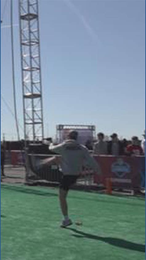 Fans put own skills to test at NFL Combine Experience | wthr.com