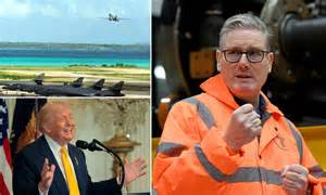 Starmer 'pauses' plan to push Chagos 'surrender' through parliament ...