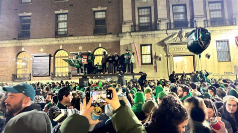 Philadelphia Eagles Super Bowl apparel, gear sold online