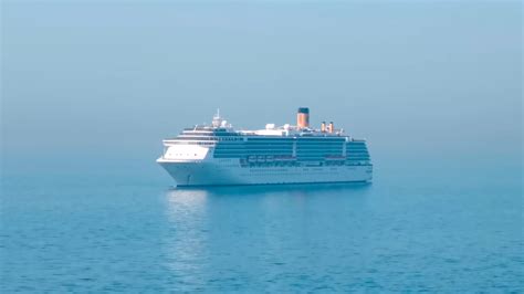 This is what happens when someone dies in the middle of a cruise ship