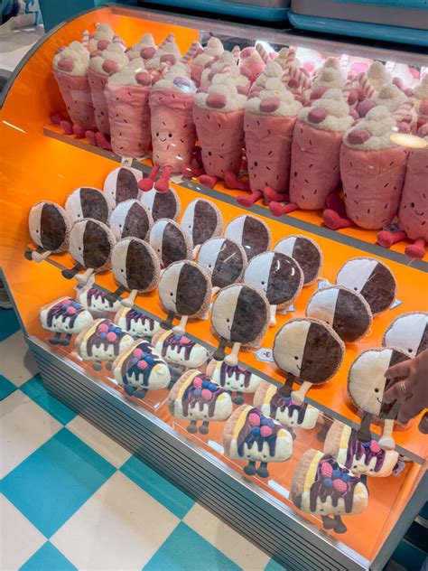 Your Guide to the Jellycat Diner NYC - Terrifically Toni