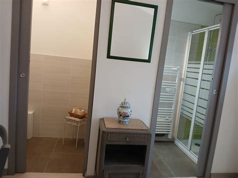 Romantic Room - Bed and breakfasts for Rent in Foix, Occitanie, France ...