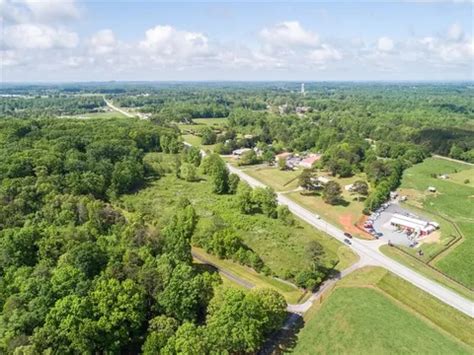 6580 Cleveland Hwy, Clermont, GA 30527 [Updated 11/4]